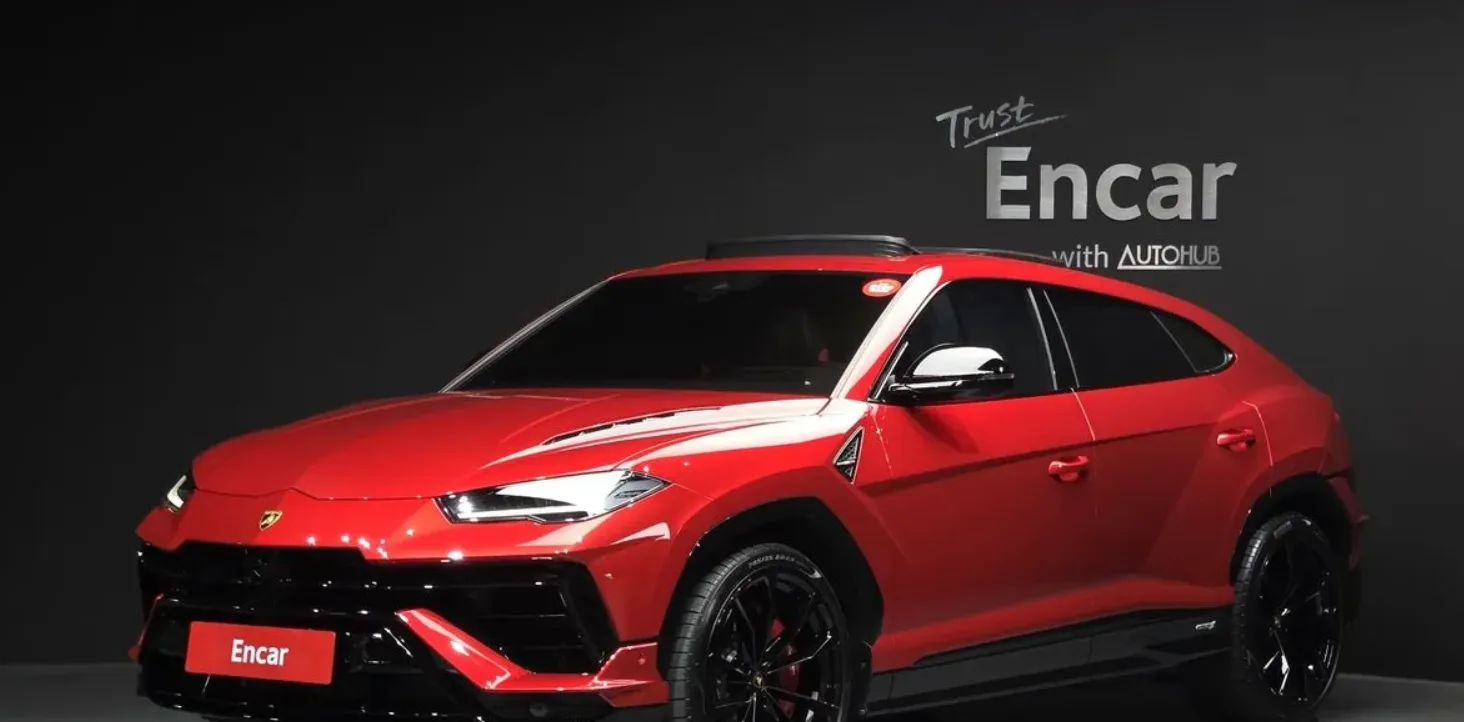 2024 Lamborghini Urus — 1/13