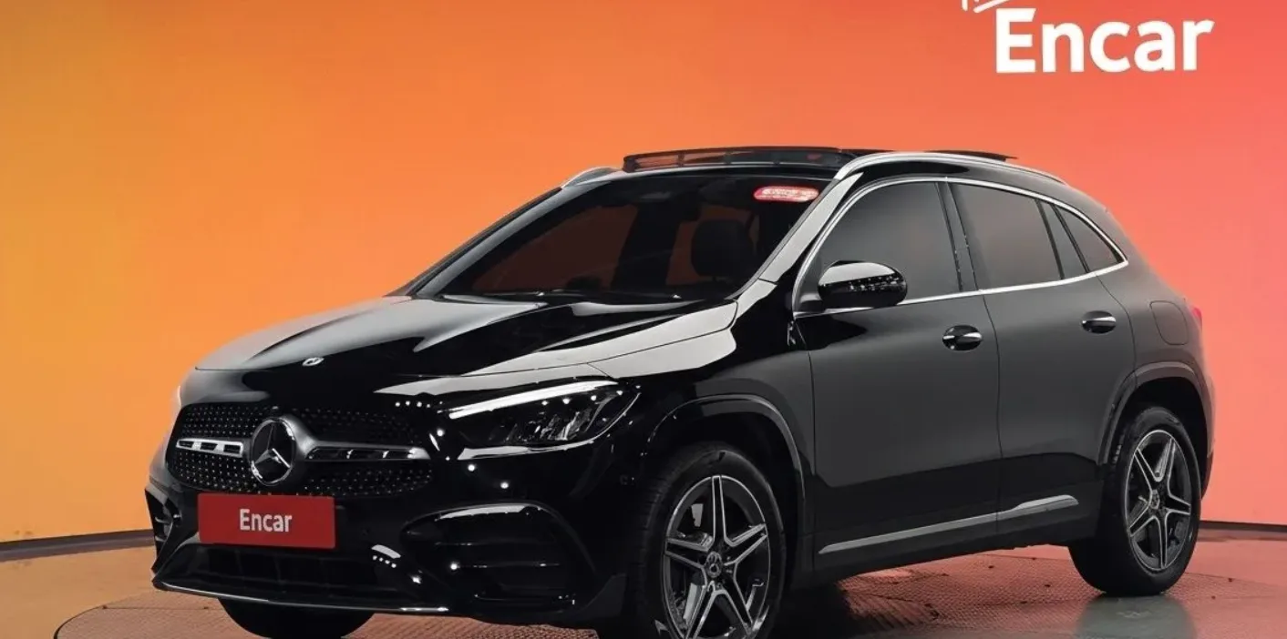 2025 Mercedes-Benz GLA 250 — 1/10