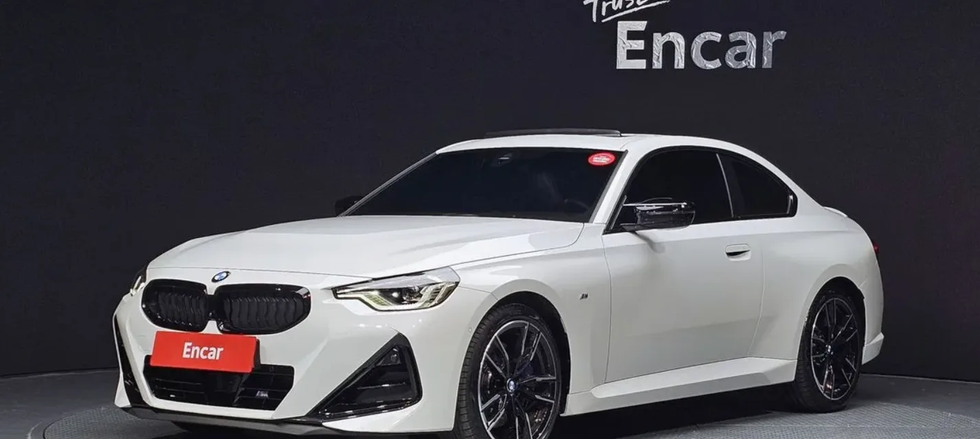 2025 BMW M240i xDrive — 1/13