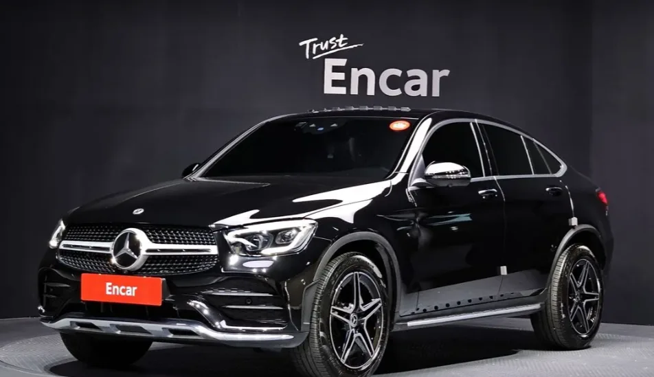 2023 Mercedes-Benz GLC 300 — 1/5